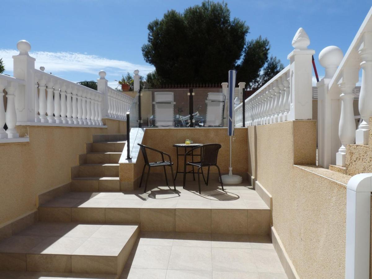 Modern Apartment Near Beach La Mata  Exterior foto